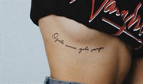 tatuajes para mujeres en las costillas con significado|Tatuajes en la costilla para mujeres: significado y diseños